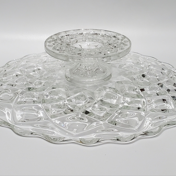 Viking 12" Low Cake Stand "Diamond Thumbprint Clear" Vintage EUC - Picture 9 of 14